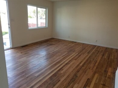 219 S Diamond St, Nampa, ID 83686 - photo 5