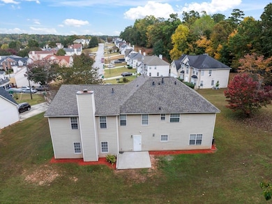 Birds eye view of property featuring a residential
