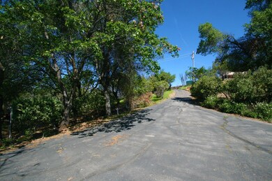 Driveway off Highland Point