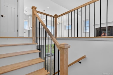 11 Neversink Dr, Port Jervis, NY 12771 - photo 3