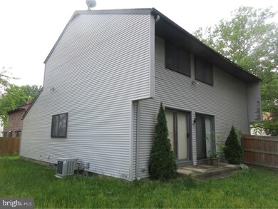 19 Robertson Rd, East Windsor, NJ 08520 - photo 5