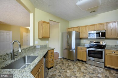 2404 Chestnut Terrace Ct unit 204, Odenton, MD 21113 - photo 7