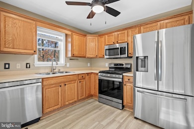 2602 Avenue E, Levittown, PA 19056 - photo 7