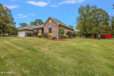 724 Forest Woods Dr, Byram, MS 39272 - photo 3