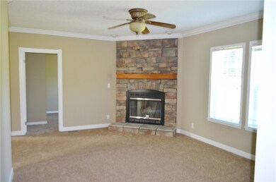 402 McFalls Cir unit Anderson, Anderson, SC 29621 - photo 4