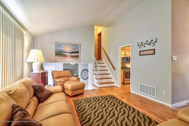 04-Living Room