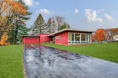 57 Overhill Rd, Middletown, NY 10940 - photo 3