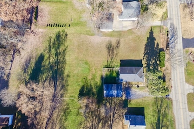 E94B5010-B150-44C7-87FD-FA79BD587BAB