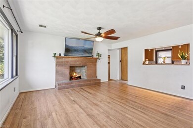 1241 N River Dr, Chesapeake, VA 23323 - photo 5