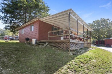 10 Holiday Hideaway Ct unit 3,4, Reeds Spring, MO 65737 - photo 2