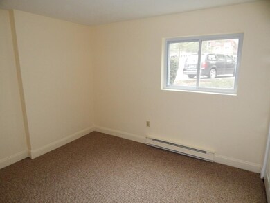 169 Capitol Hill Dr unit 169, Londonderry, NH 03053 - photo 6