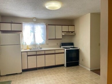 79 Wilbraham Ave, Springfield, MA 01109 - photo 7