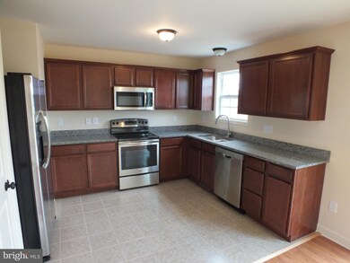 19 Hanger Ct, Inwood, WV 25428 - photo 5