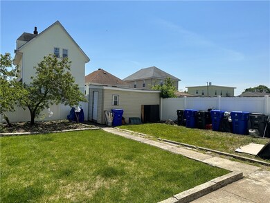 72 Baldwin St, Pawtucket, RI 02860 - photo 4