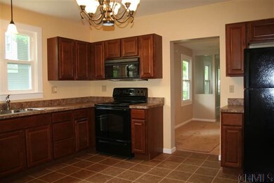 734 6th Ave, Troy, NY 12182 - photo 3