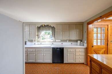 143 Lansdowne St, Quincy, MA 02171 - photo 7