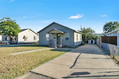 5417 Como Dr, Fort Worth, TX 76107 - photo 2