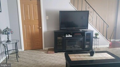 2537 Casimir St, Philadelphia, PA 19137 - photo 4