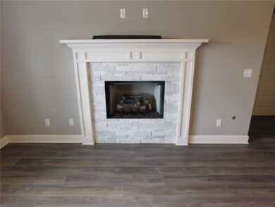 361 Captain Hopkins St, Prairie Grove, AR 72753 - photo 3