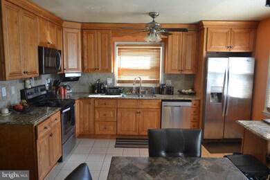 6816 Wynnleigh Rd, Capitol Heights, MD 20743 - photo 3