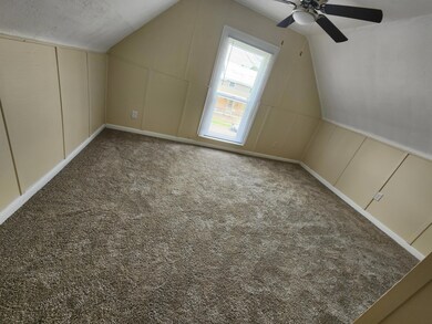 547 upstairs bedroom 2