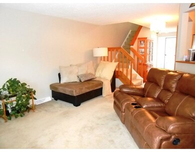 48 Chapman Place unit 48, Leominster, MA 01453 - photo 4