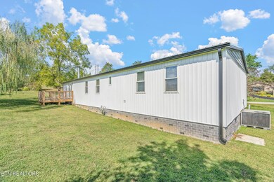 180 Mccarty Rd, Lafollette, TN 37766 - photo 6
