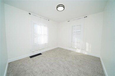 2828 Des Moines St, Des Moines, IA 50317 - photo 6