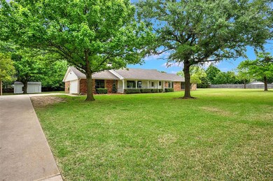 229 Glenwood Dr, Denison, TX 75020 - photo 5