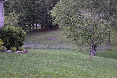 1.13 acres/fenced back yard