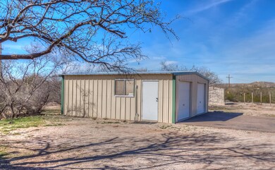 07 Garage Storage 9723 bal
