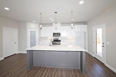 6-Kitchen