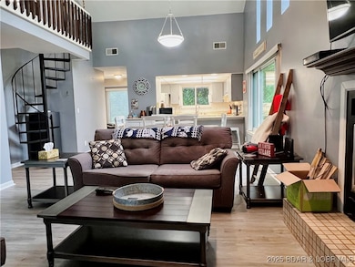 All furnishings included with a pull out sofa for