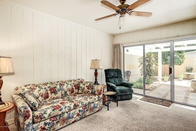 10035 W Ocotillo Dr, Sun City, AZ 85373 - photo 7