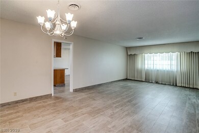 3919 Ivyhill Ave, Las Vegas, NV 89121 - photo 5
