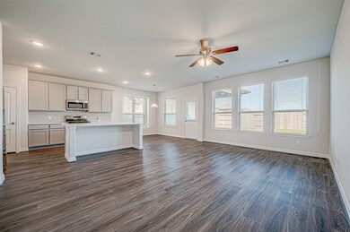 LEASE - family room