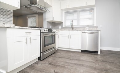 118 Tremont St unit B, Melrose, MA 02176 - photo 4