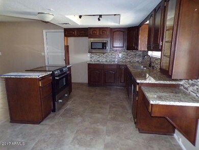 Kitchen 2