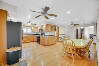 2606 W Walter Zimny Dr, Posen, IL 60469 - photo 6