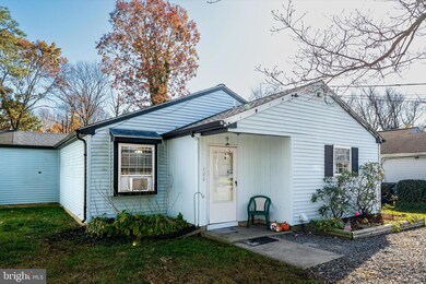 466 Cooper Folly Rd, Atco, NJ 08004 - photo 3