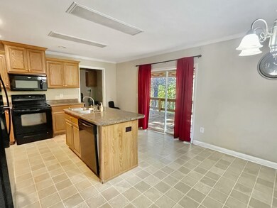 323 Sarah Ln, Dover, TN 37058 - photo 4