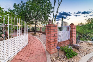 Front Courtyard Entry