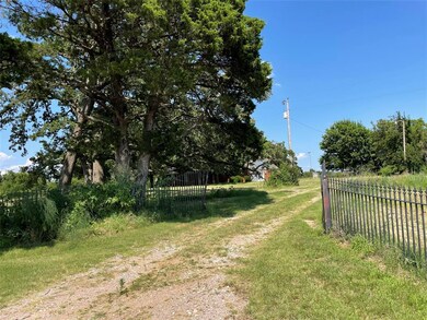 unlisted-address, Whitesboro, TX 76273 - photo 2