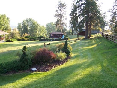 ROCK GARDEN TO POOL USE