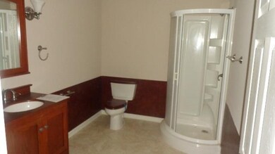 203 W Taylor St, Manchester, TN 37355 - photo 6