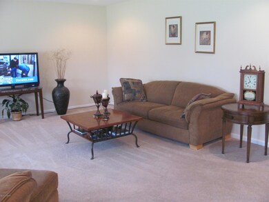 8705 Sanctuary Ln, Louisville, KY 40291 - photo 6