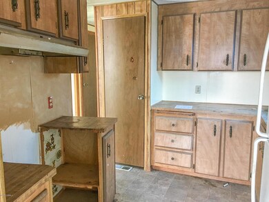 2100 Selah Loop Rd, Selah, WA 98942 - photo 6