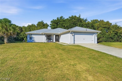 2014 Odessa Cir, Labelle, FL 33935 - photo 2