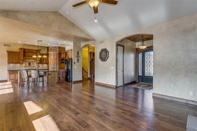 216 S Crocker Ct, Colwich, KS 67030 - photo 5