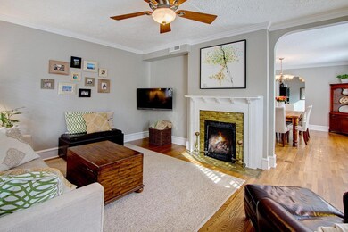 LivingRoom3
